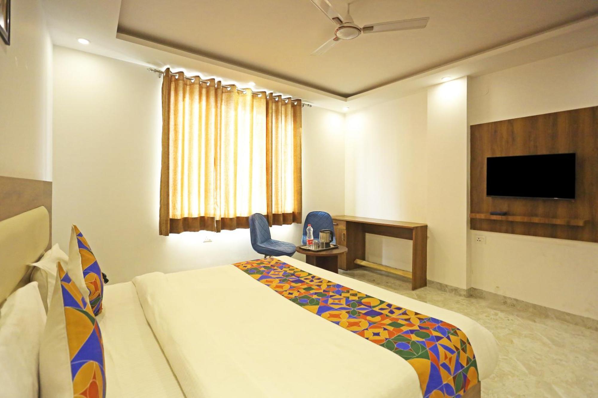 De Clark Residency Delhi Airport Hotel New Delhi