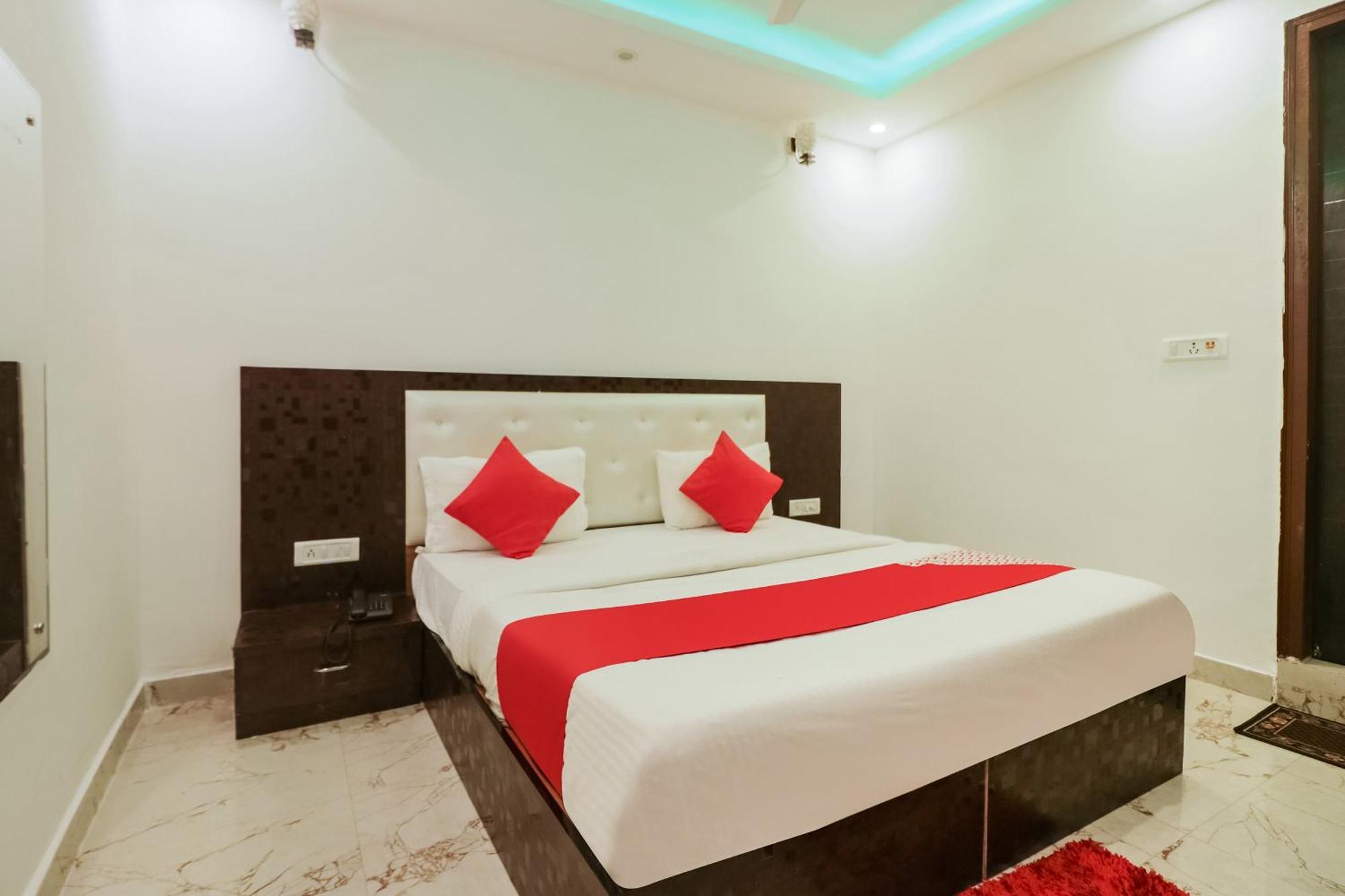 Hotel Hotel O Diamond Star 3*
