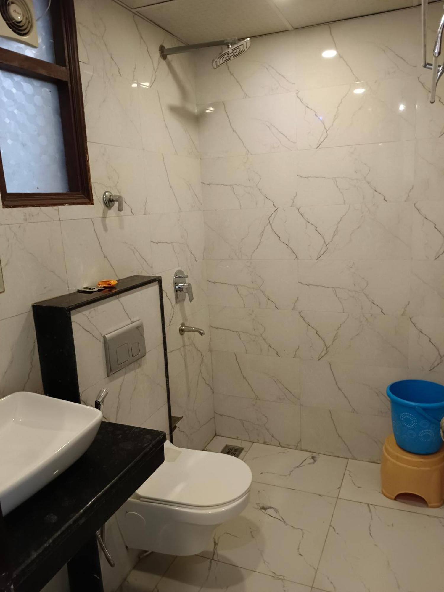 Hotel Tela Near Igi Airport Delhi Nova Deli