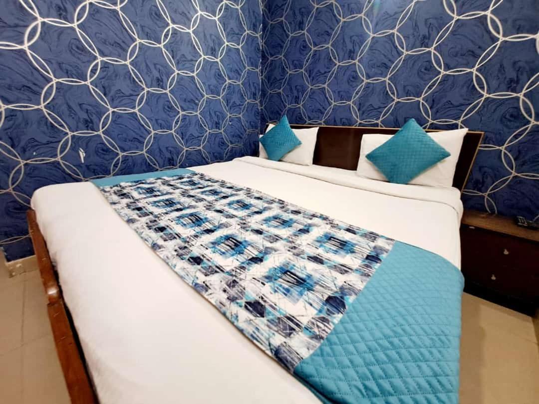 Atlas Near Igi Airport T3 Hospedagem domiciliar *