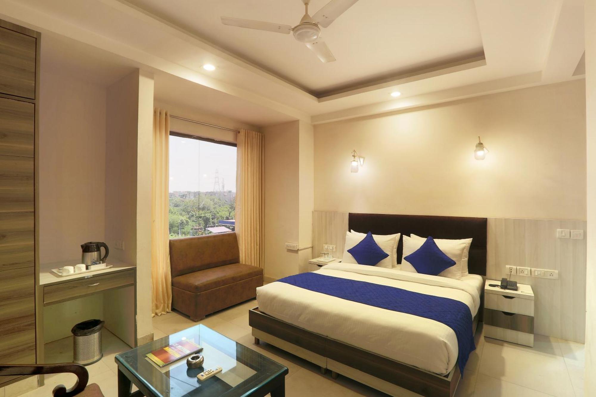 Hotel Lotus Sai International