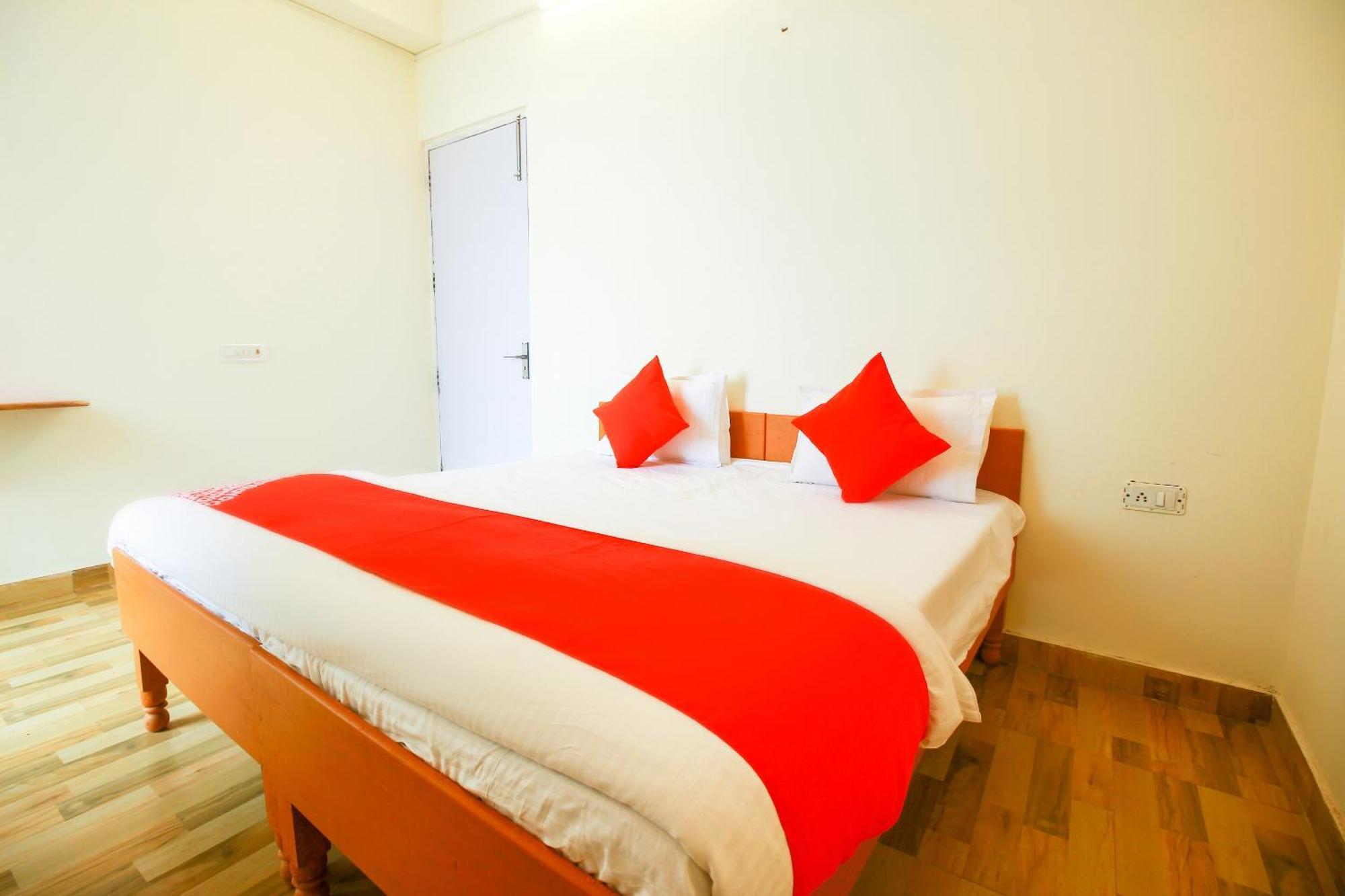 O Ansh Residency 3*