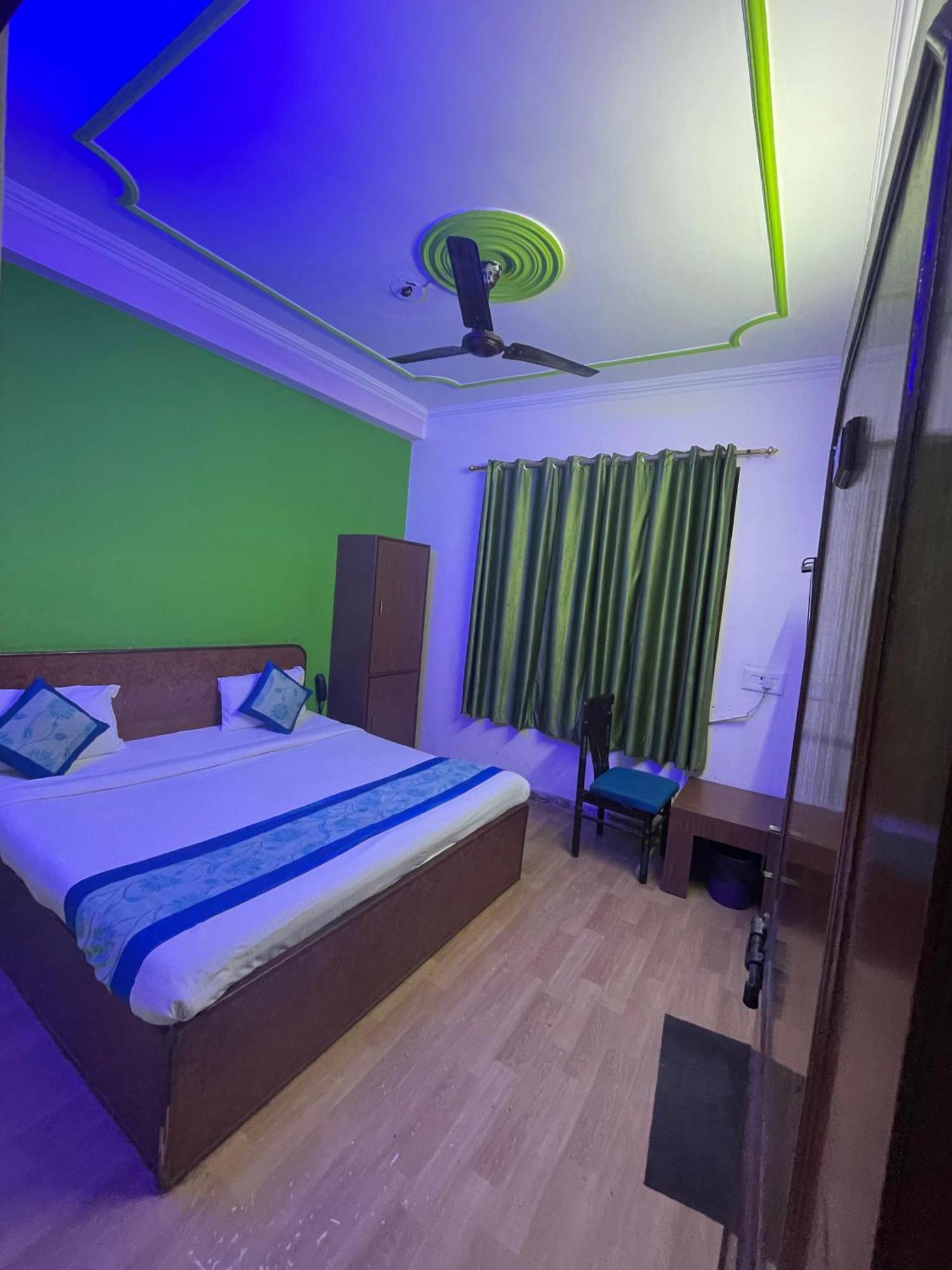 Shri Homestay New Delhi