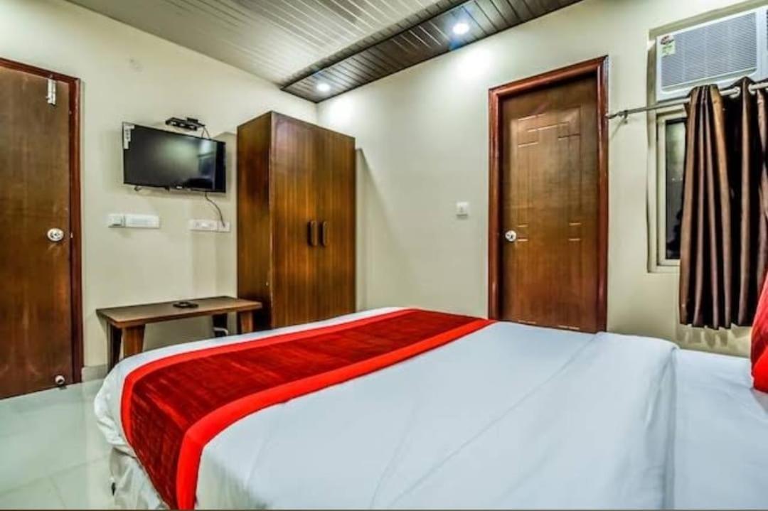 Homestay Shri Homestay *