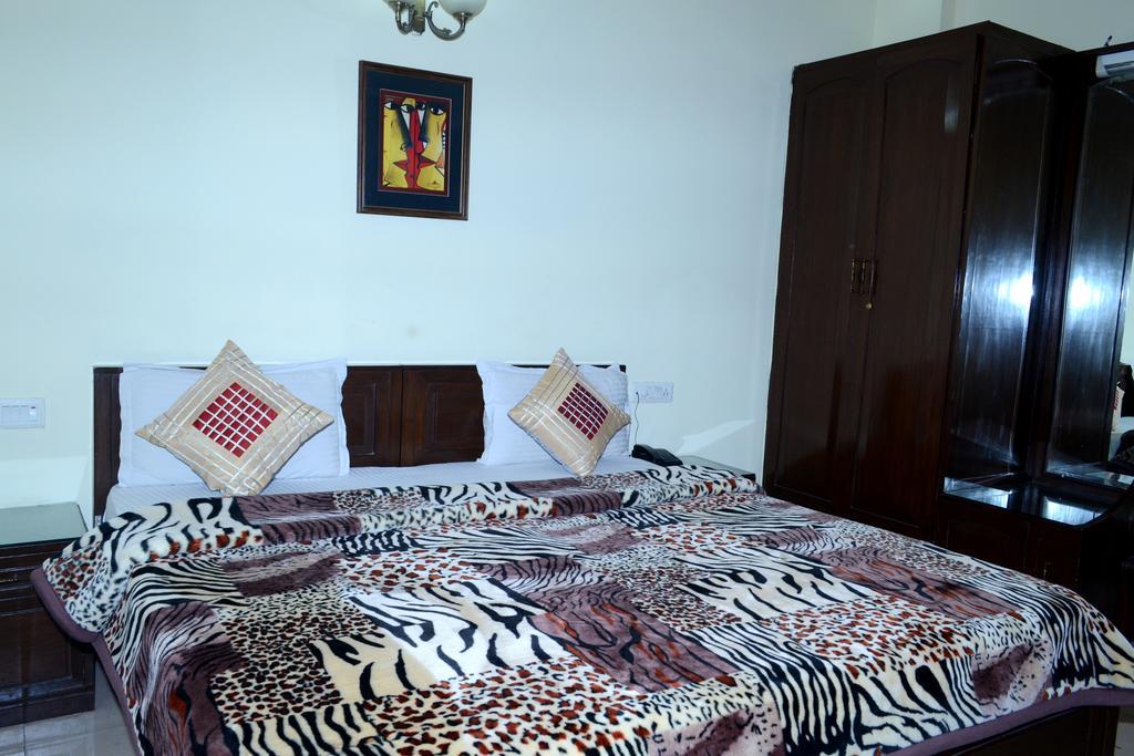 Hebron Guest house 2*
