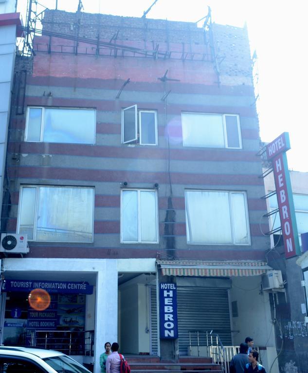 Hebron Guest house 2*