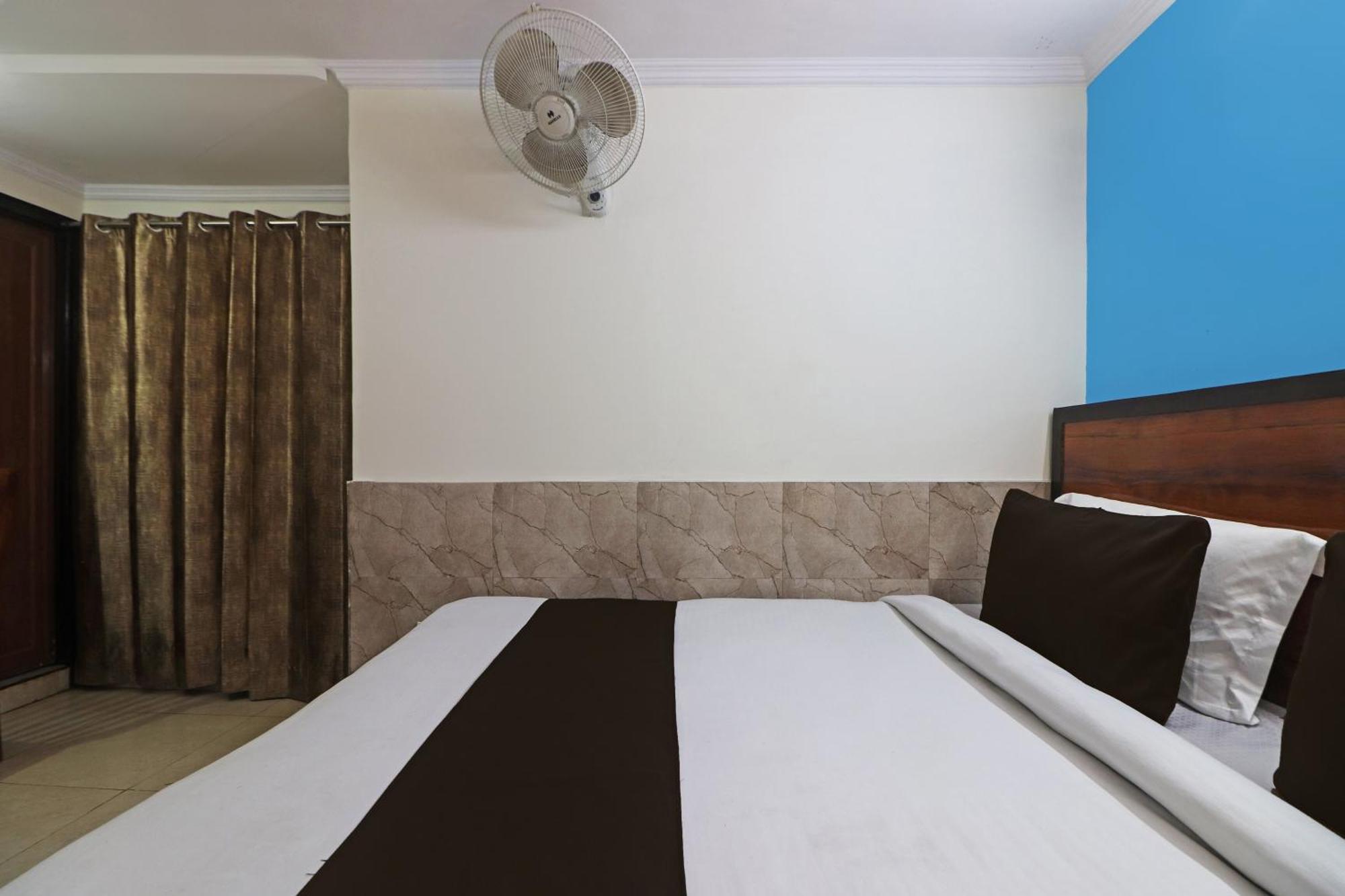 O Bluemoon Inn, South Campus Hotel New Delhi