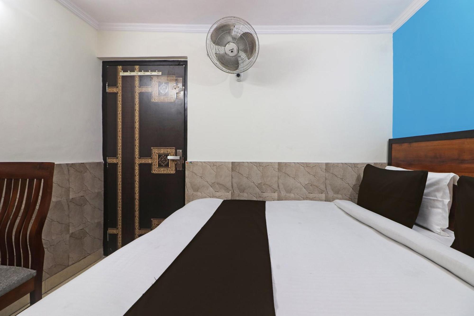 O Bluemoon Inn, South Campus Hotel 3*