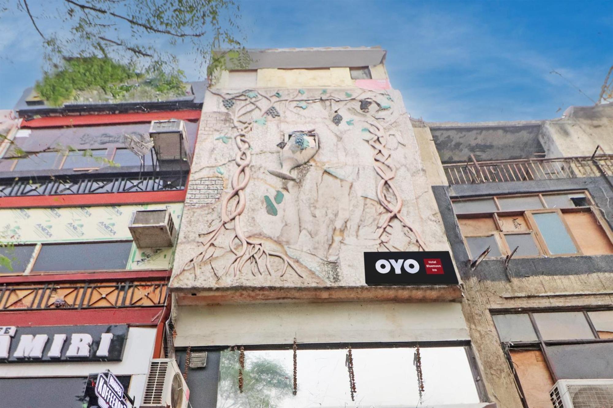 O Bluemoon Inn, South Campus 3*