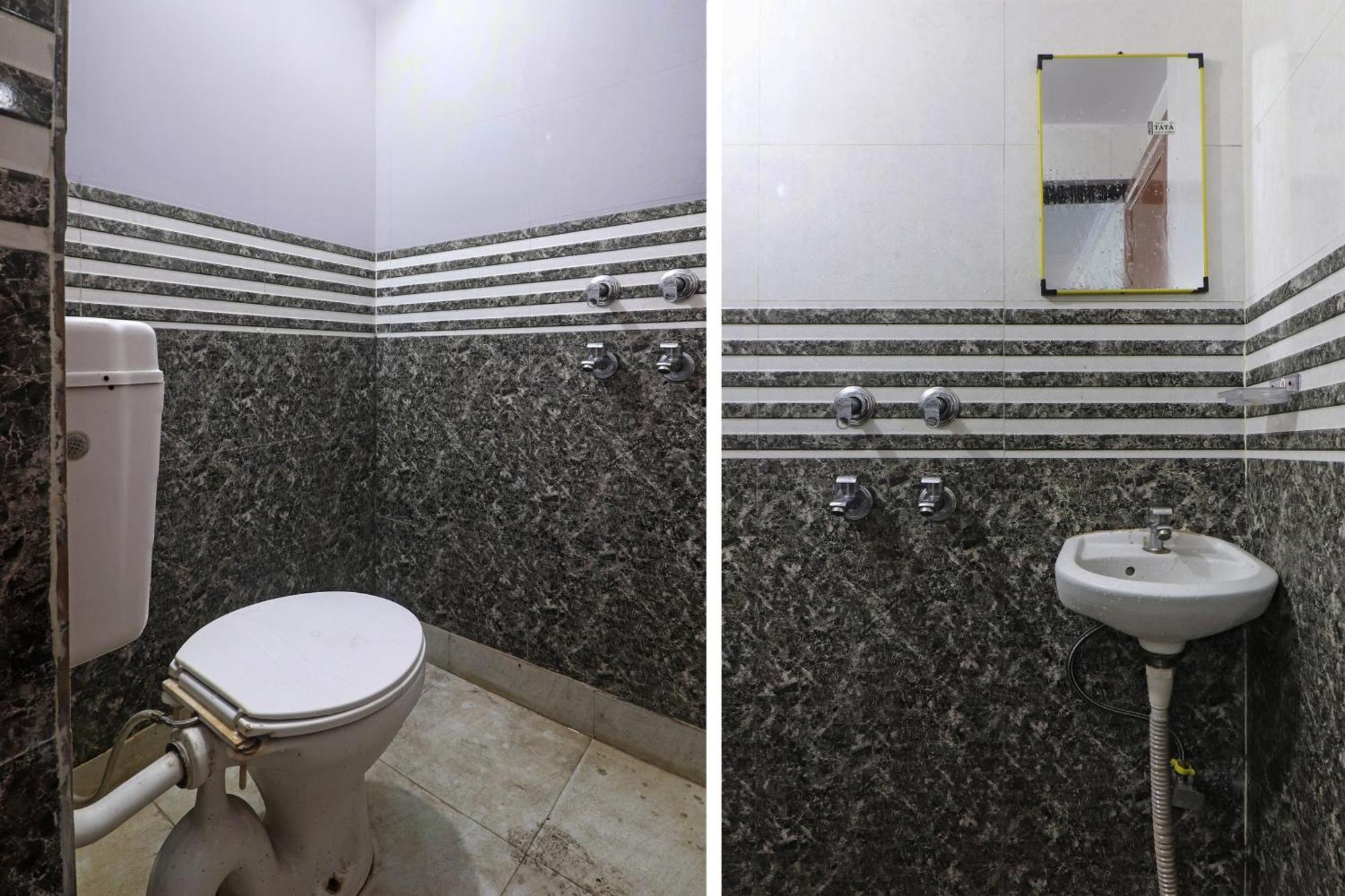 O Bluemoon Inn, South Campus 3*