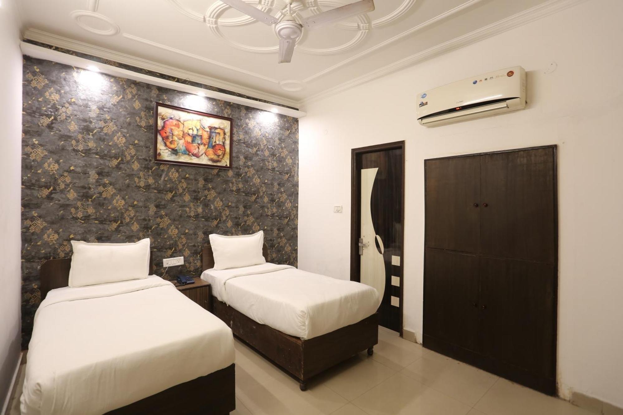 Hotel Backpackers - Ink Delhi Airport By Ss Group