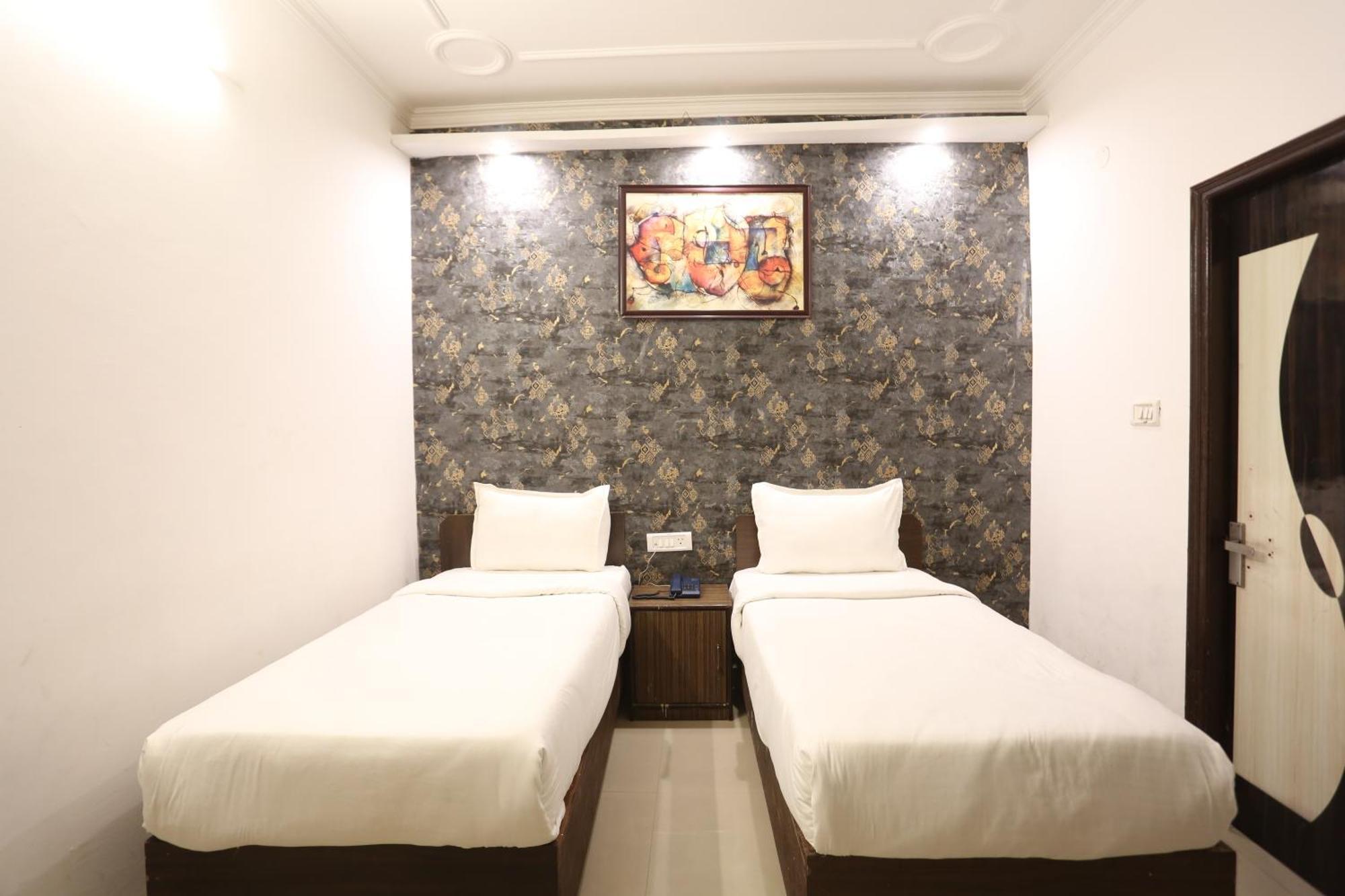 Backpackers - Ink Delhi Airport By Ss Group