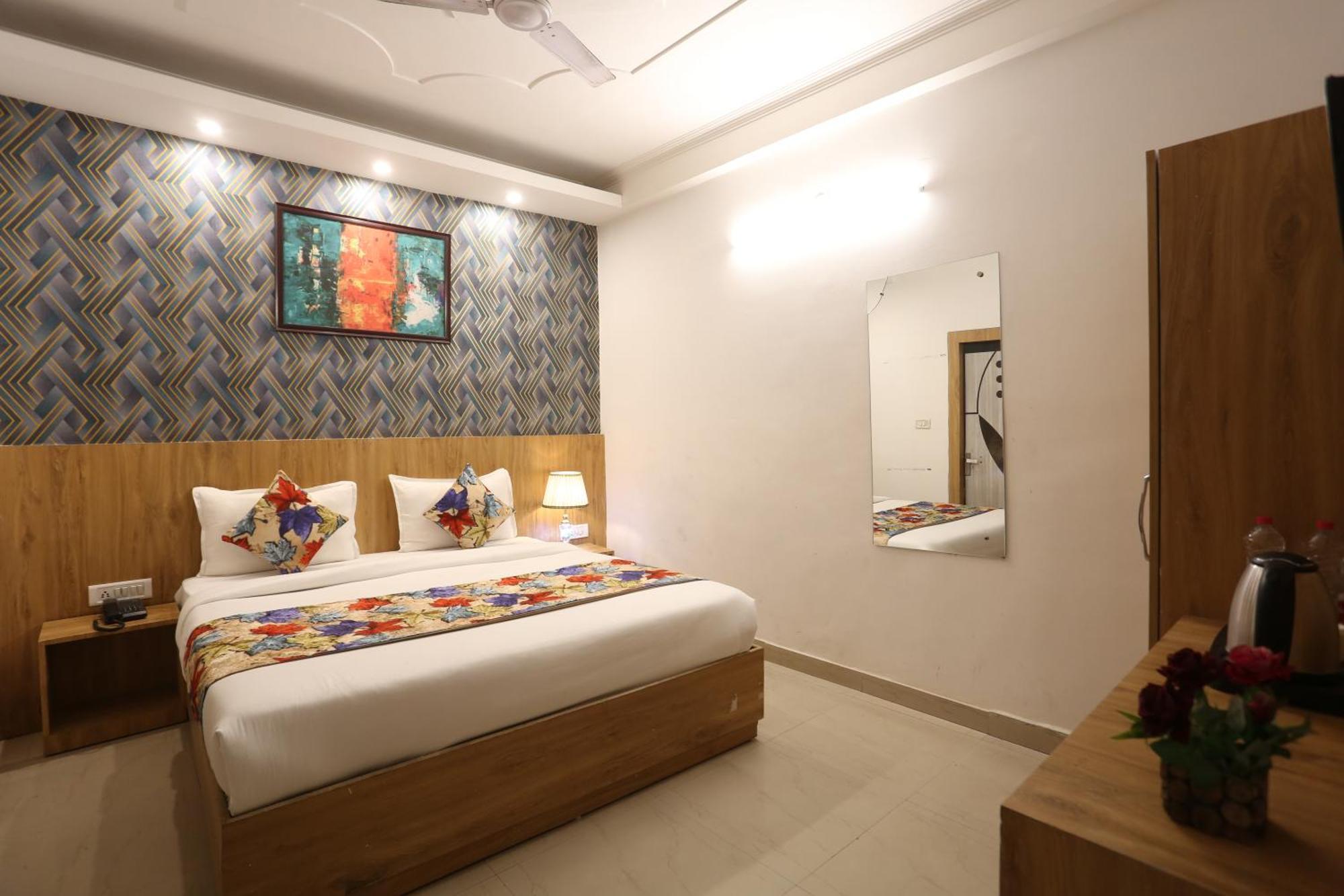 Hotel Backpackers - Ink Delhi Airport By Ss Group