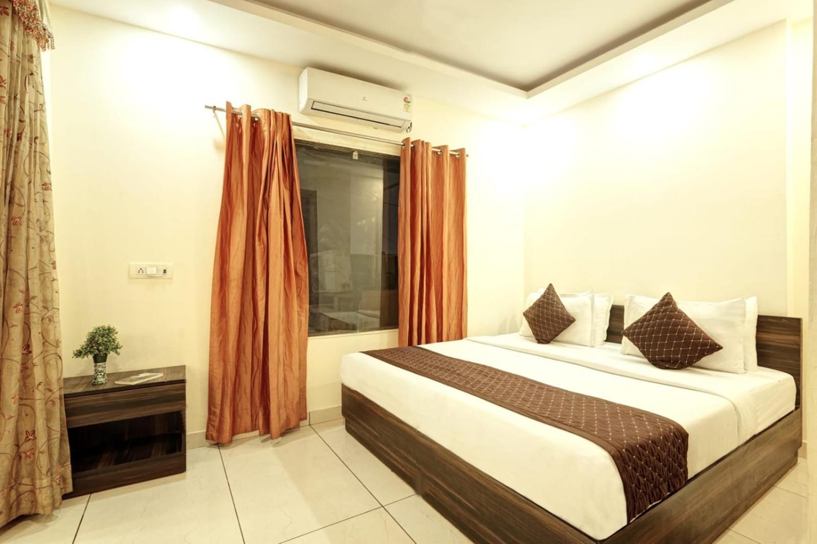 Cozy Cave 3* New Delhi