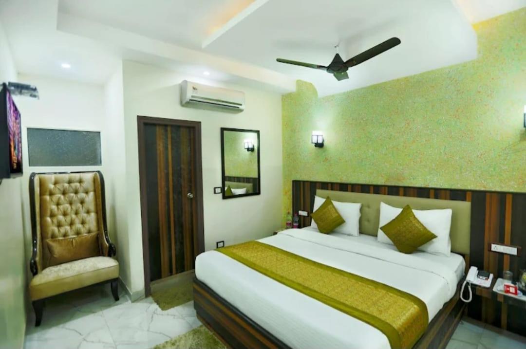 Airport Near Delhi Airport 3*