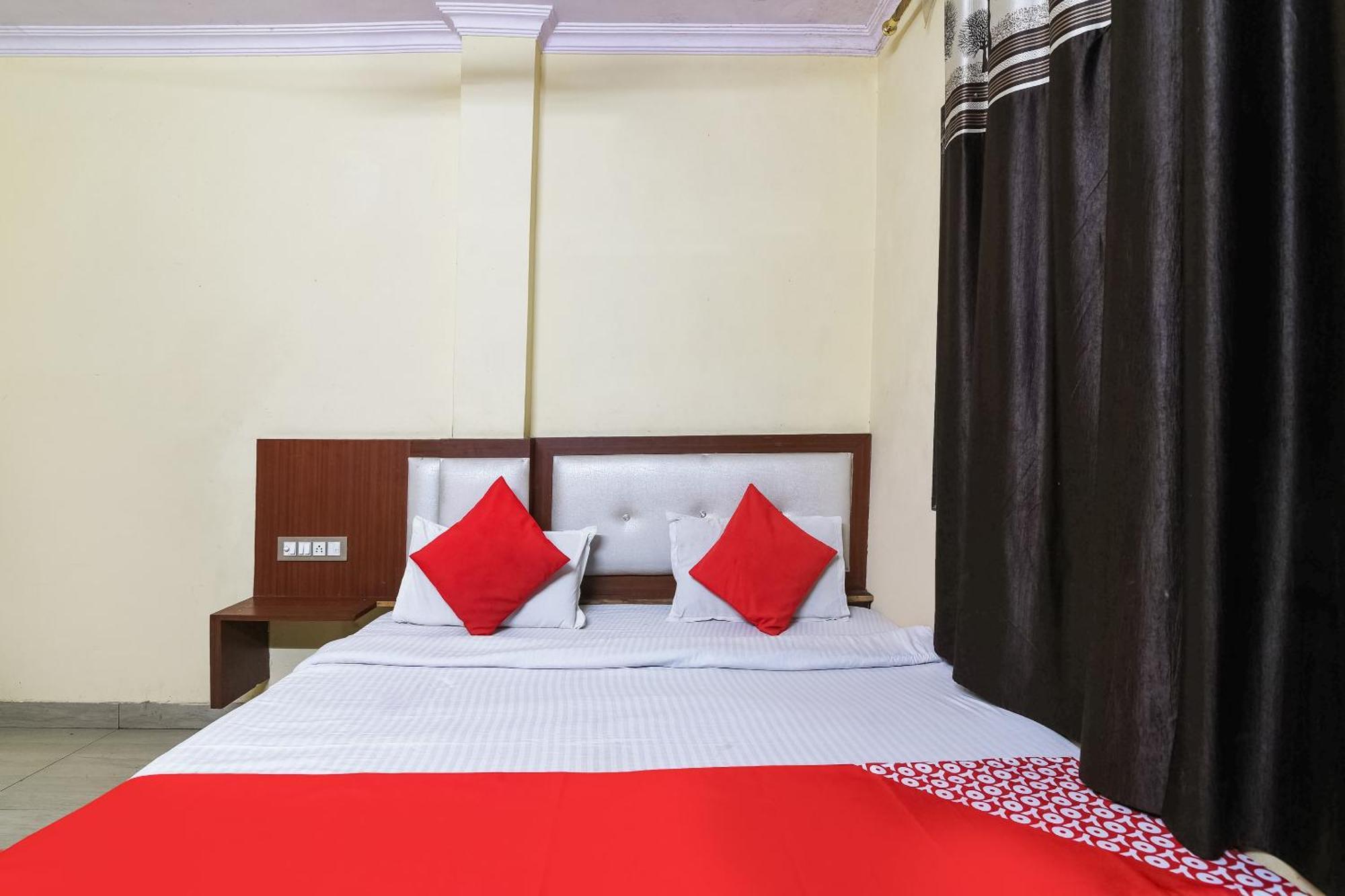 Hotel O Parkash Dx Hotel New Delhi