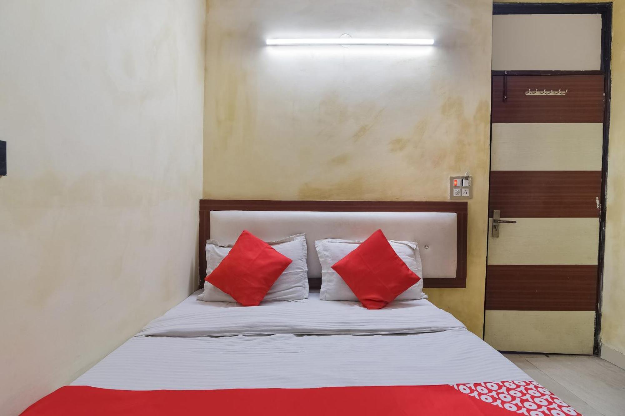 Hotel Hotel O Parkash Dx New Delhi