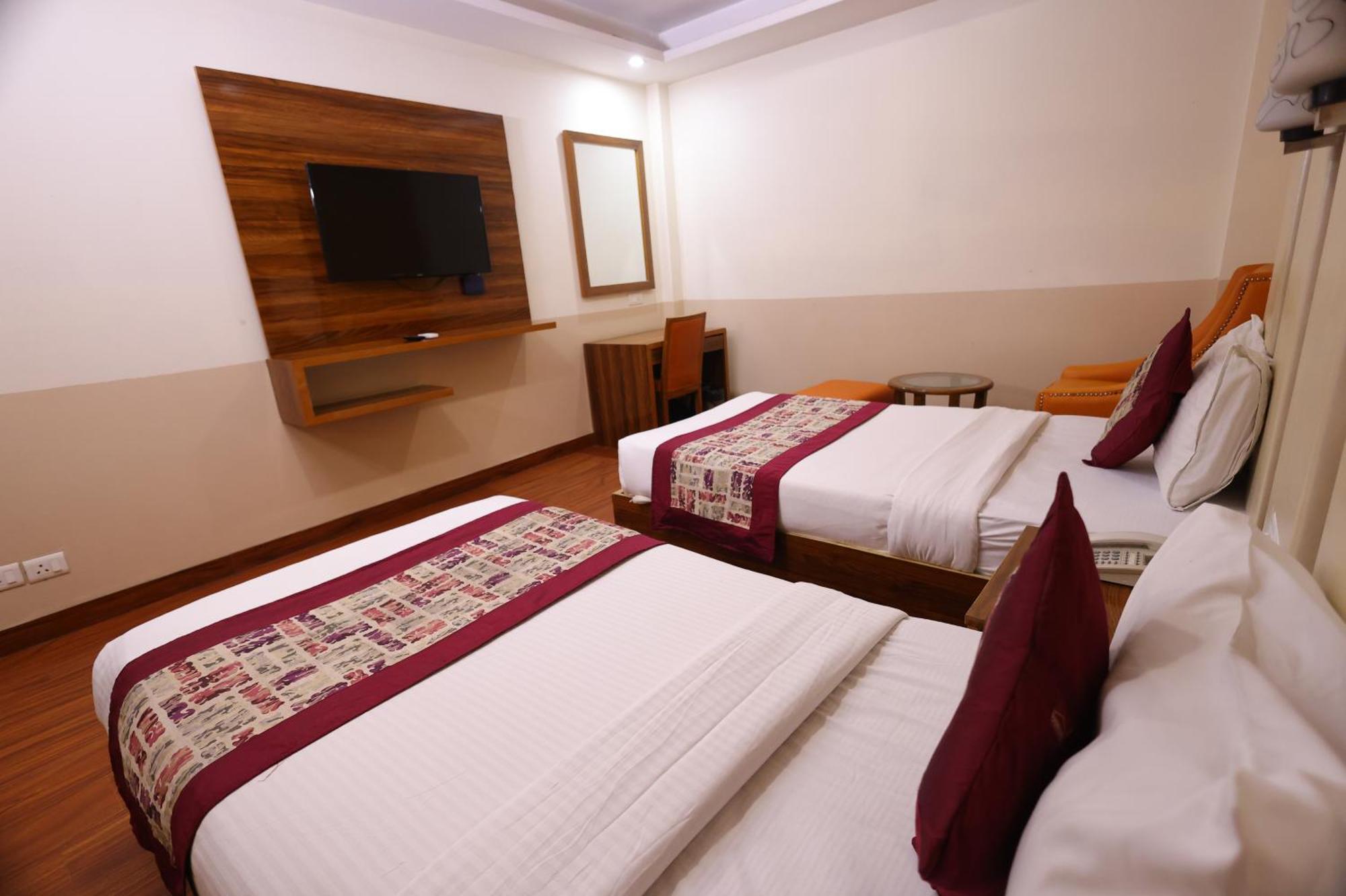 Hotel Airport Ramhan Palace Mahipalpur New Delhi