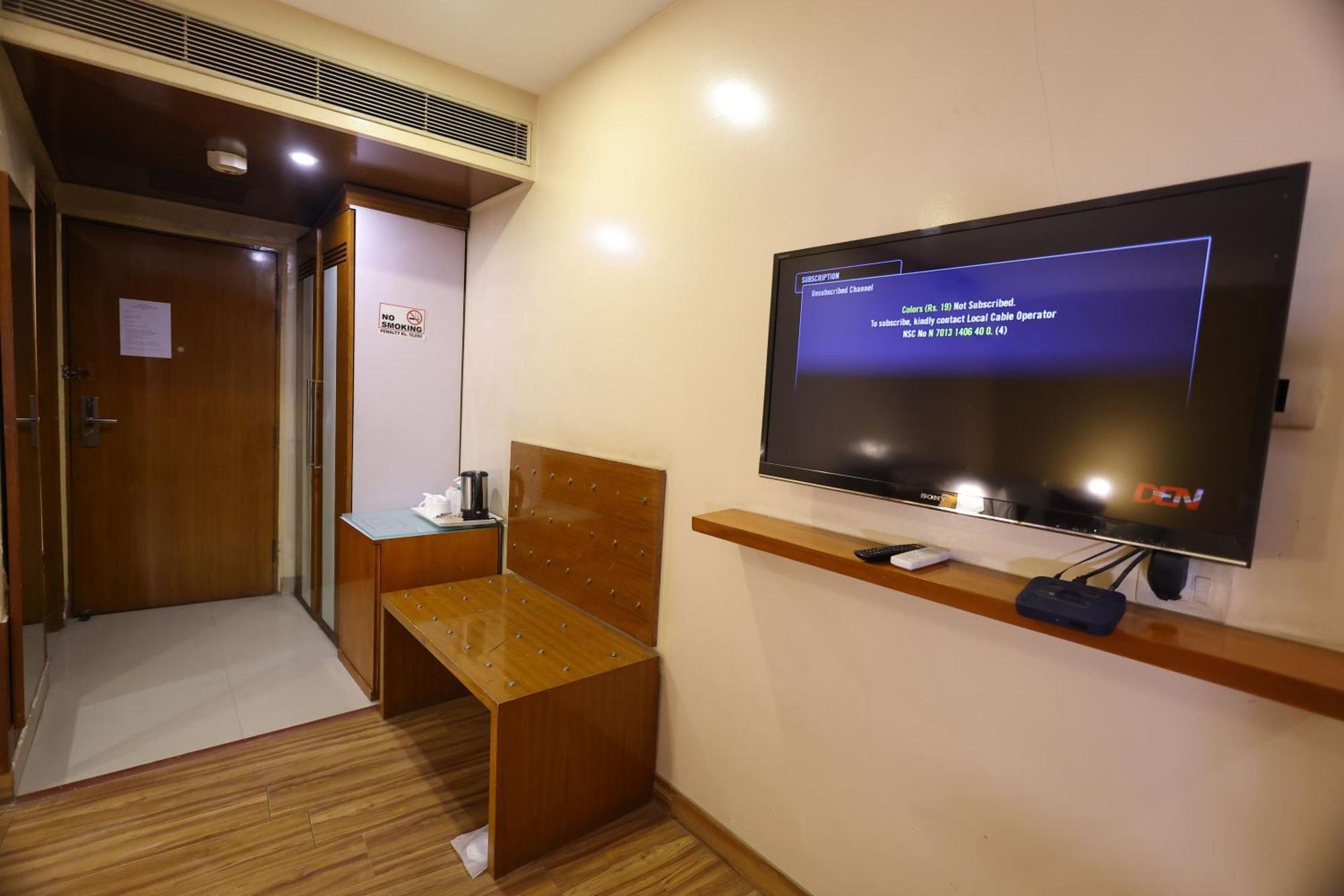 Airport Ramhan Palace Mahipalpur 4* New Delhi