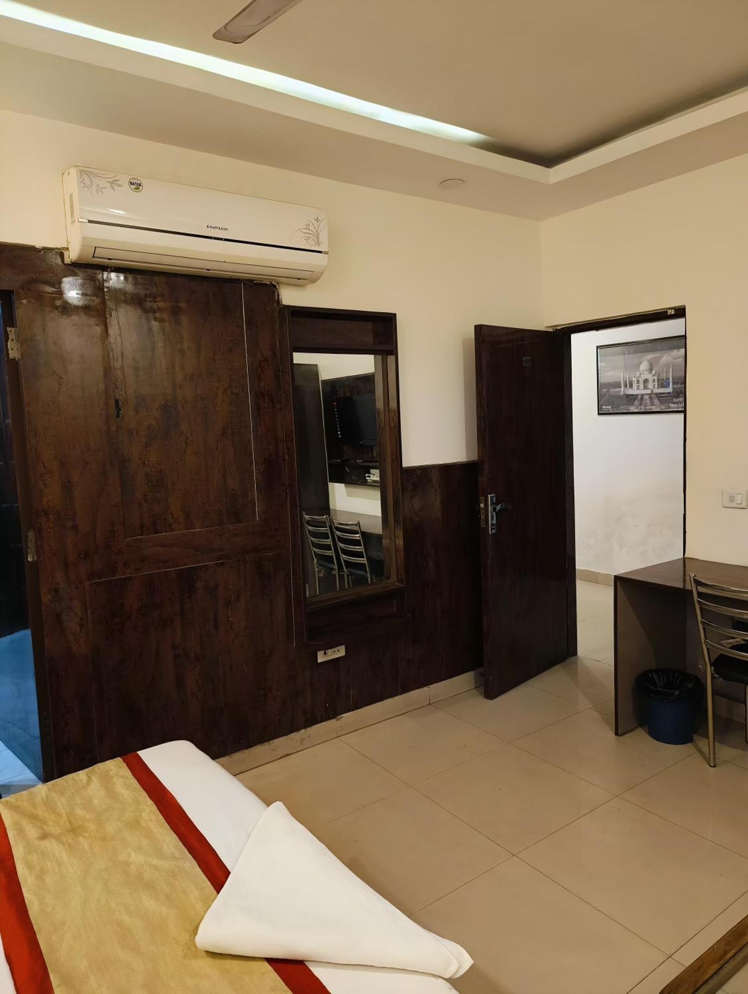 Airport Samara Hotel 3*