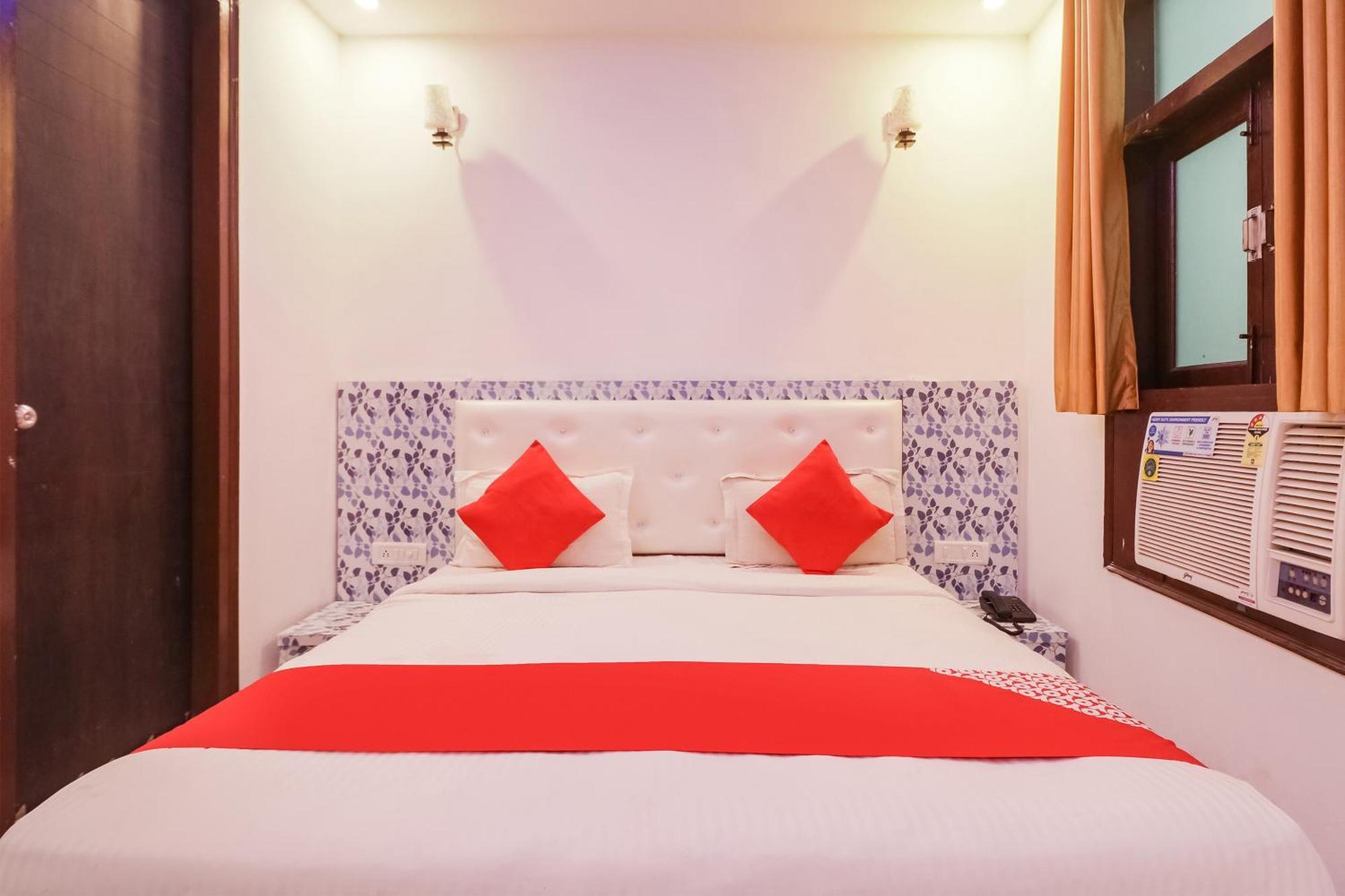 Hotel O Diamond Star 3* New Delhi