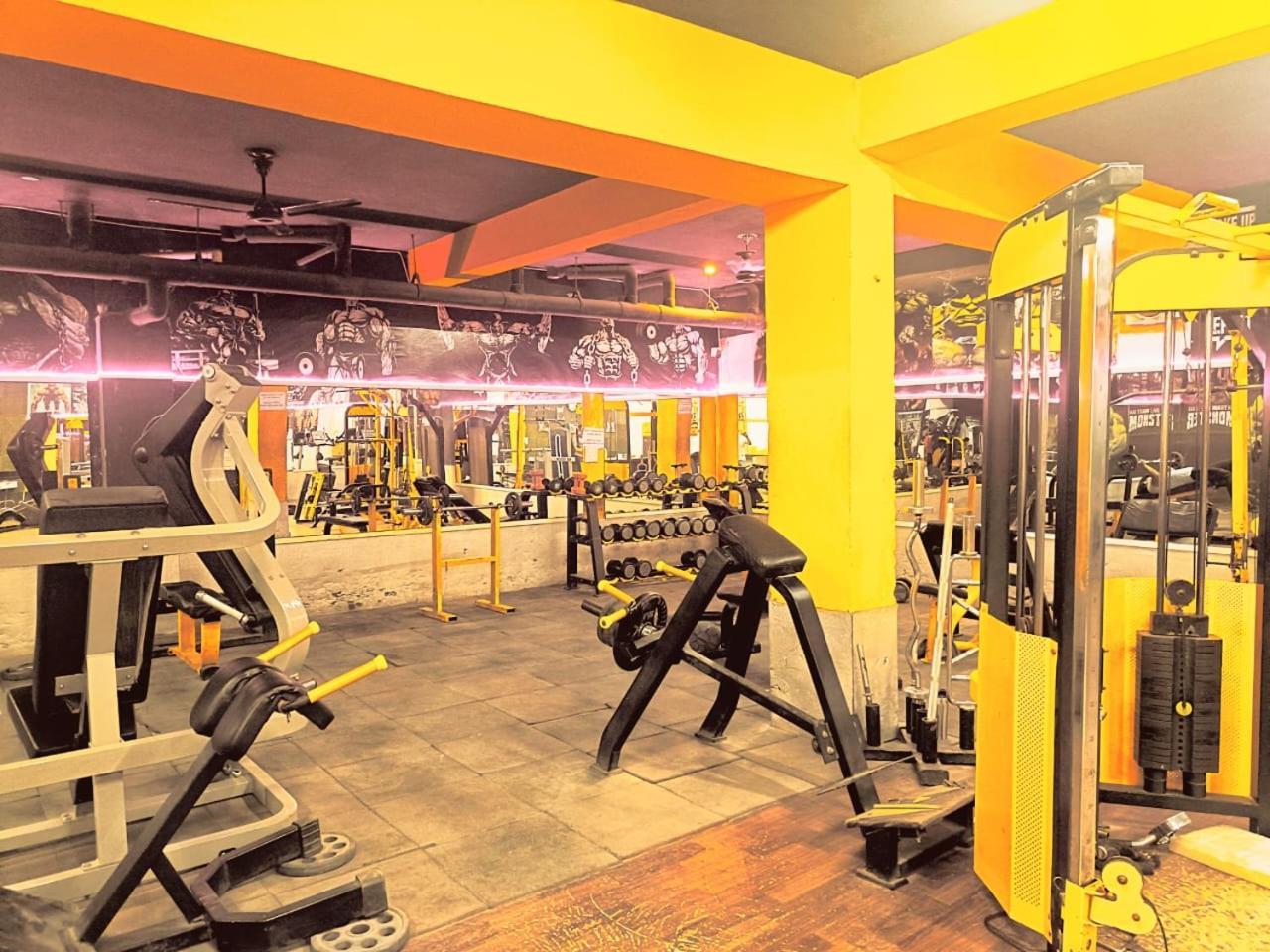 Ambs Plaza Near Igi Airport Delhi 4* Nova Deli