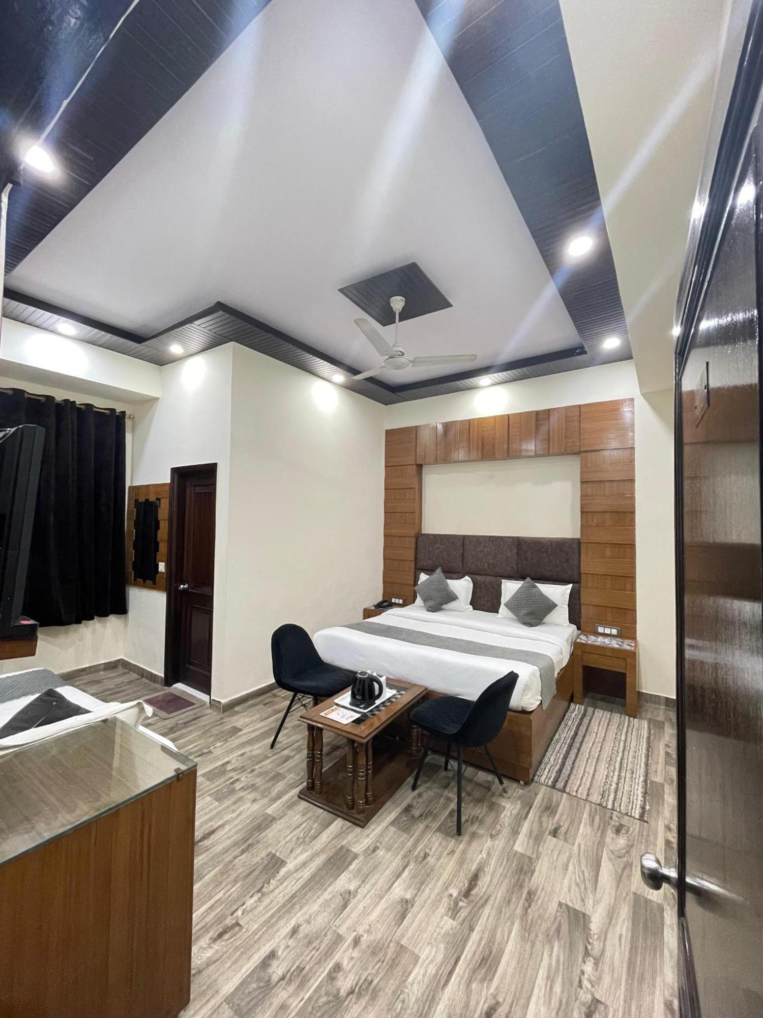 Hotel Radiance 3*