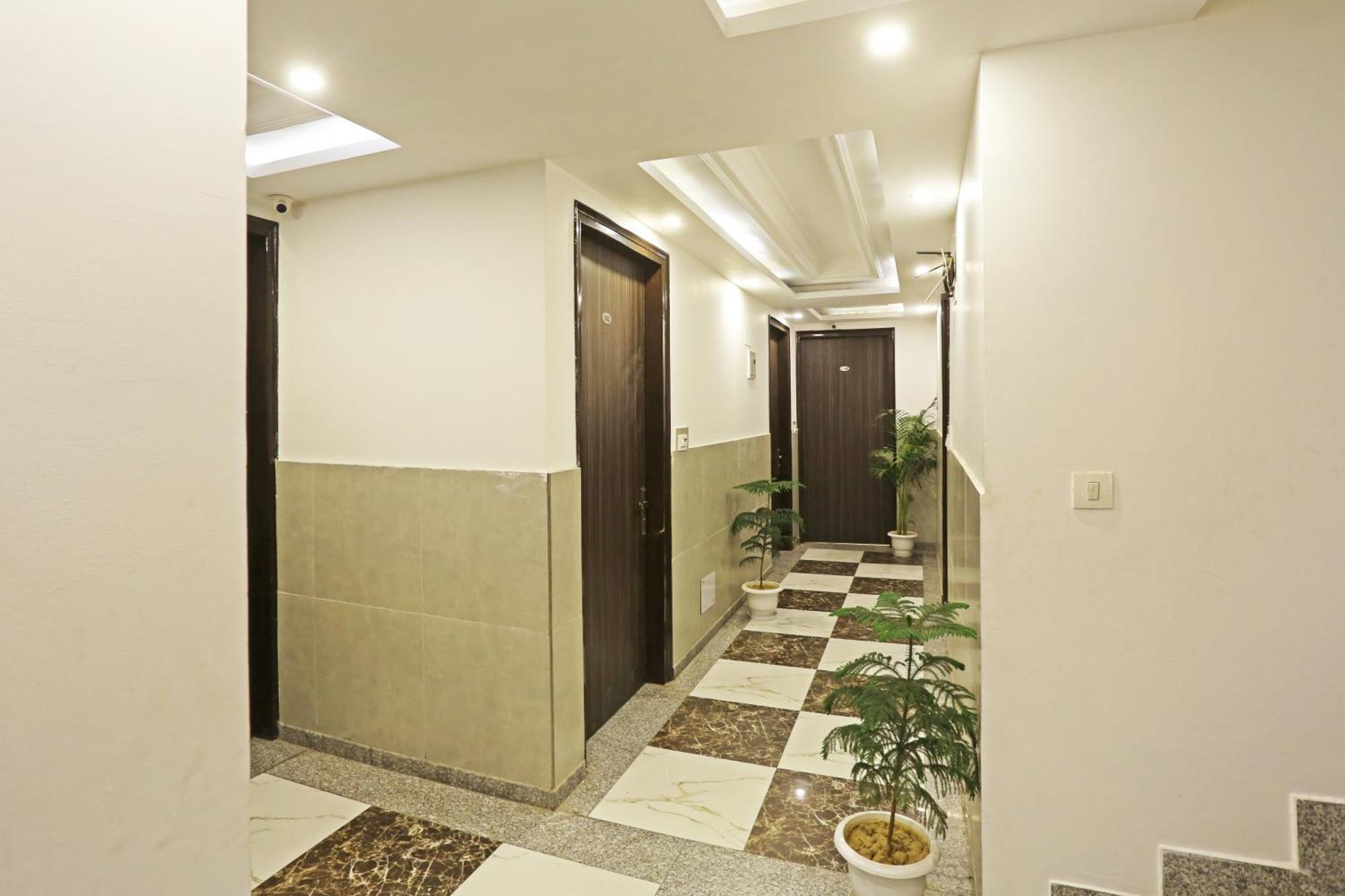 Hotel The Almora Residency - Complimentary Airport Trasnfer New Delhi