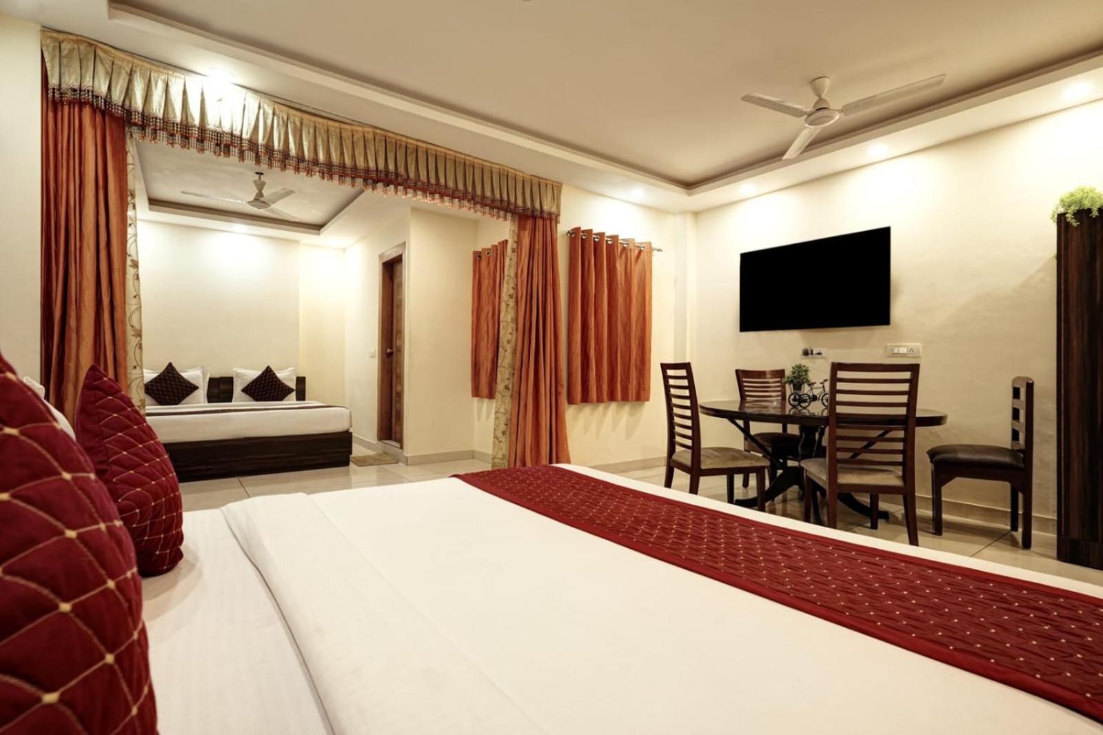 Hotel Royal Marina Near Igi Airport Delhi 4*