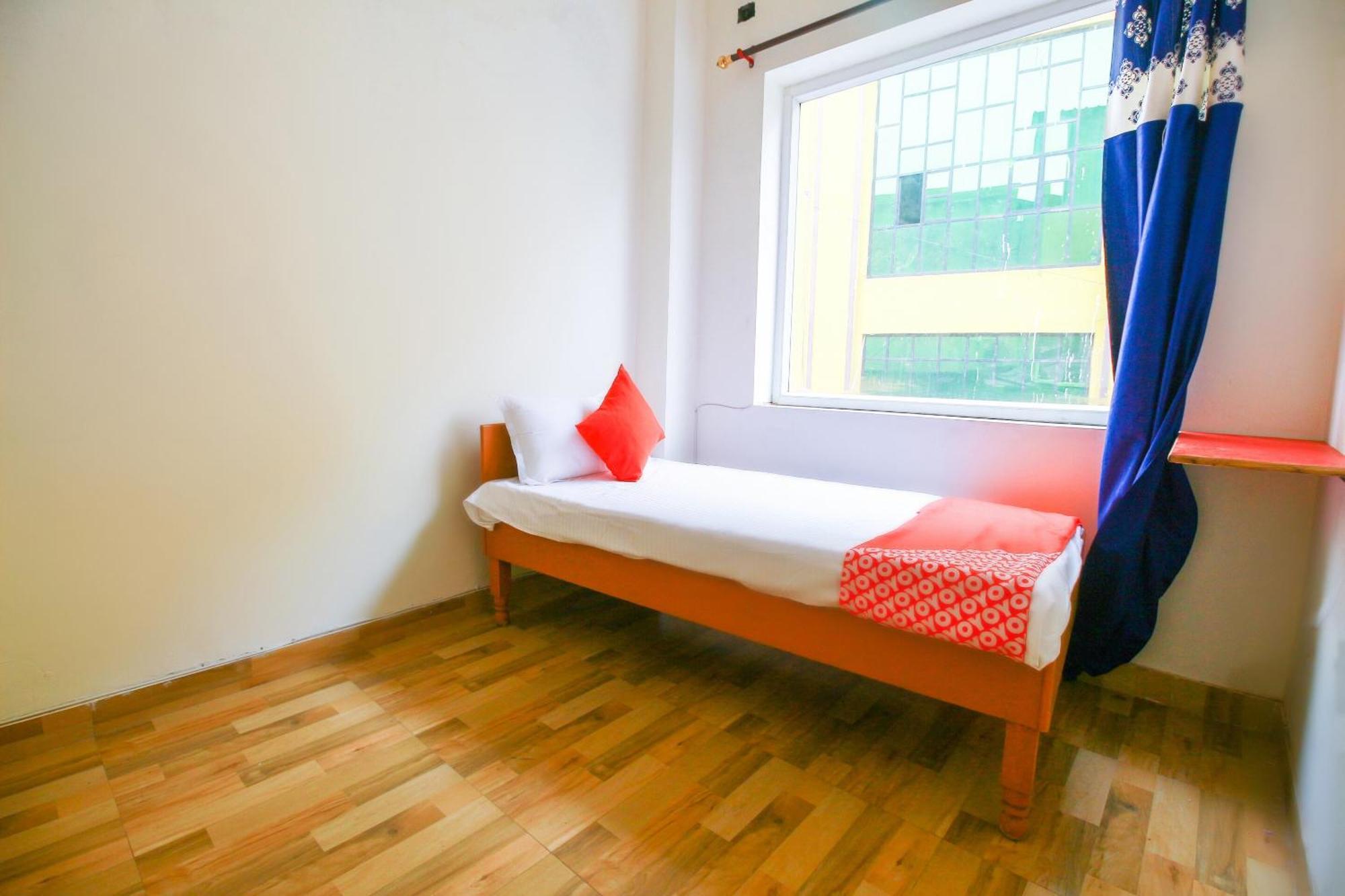 Hotel O Ansh Residency