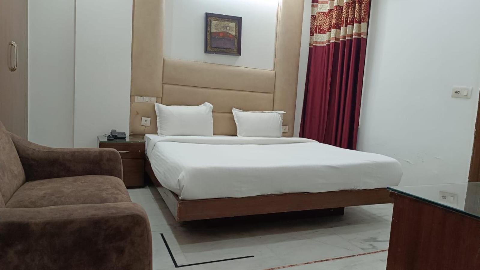 Hotel Hotel East Inn - Patel Nagar