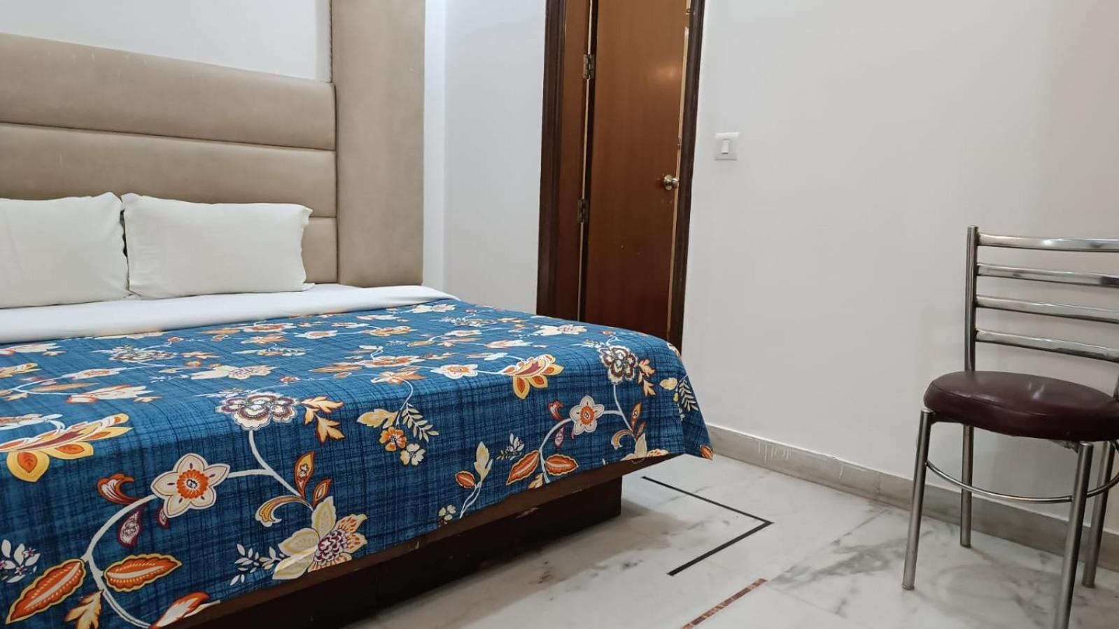 Hotel East Inn - Patel Nagar New Delhi