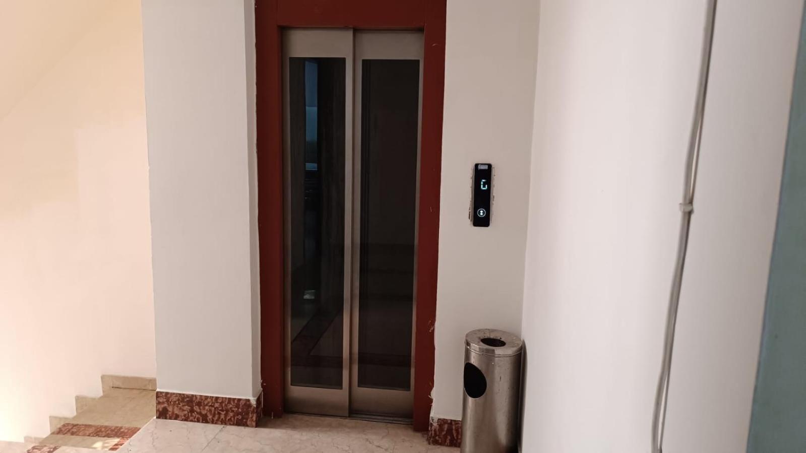 Hotel East Inn - Patel Nagar