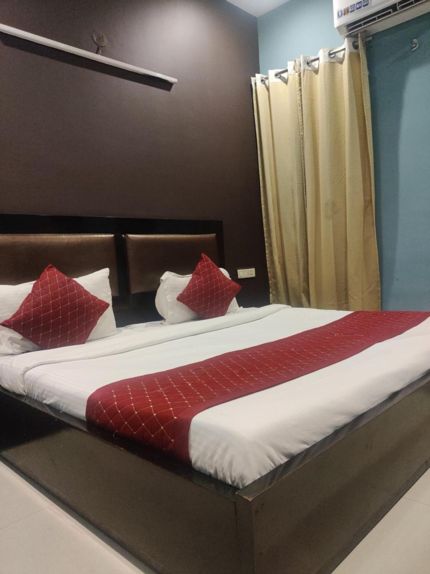 Delhi Airport Plaza Igi Airport 3* New Delhi