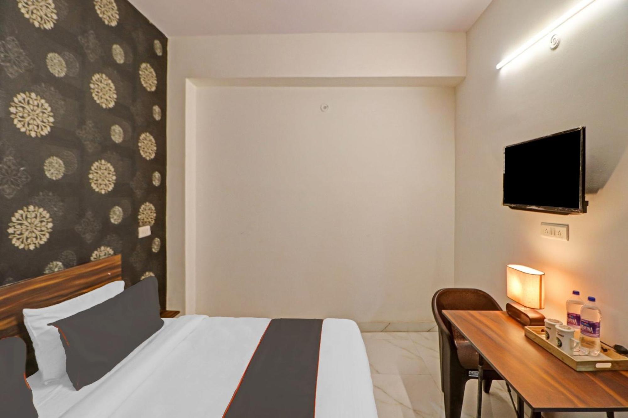 Hotel O Town Plaza 4*