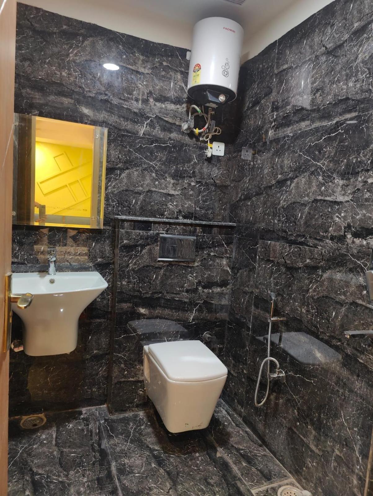 Nova Suites-delhi Airocity New Delhi
