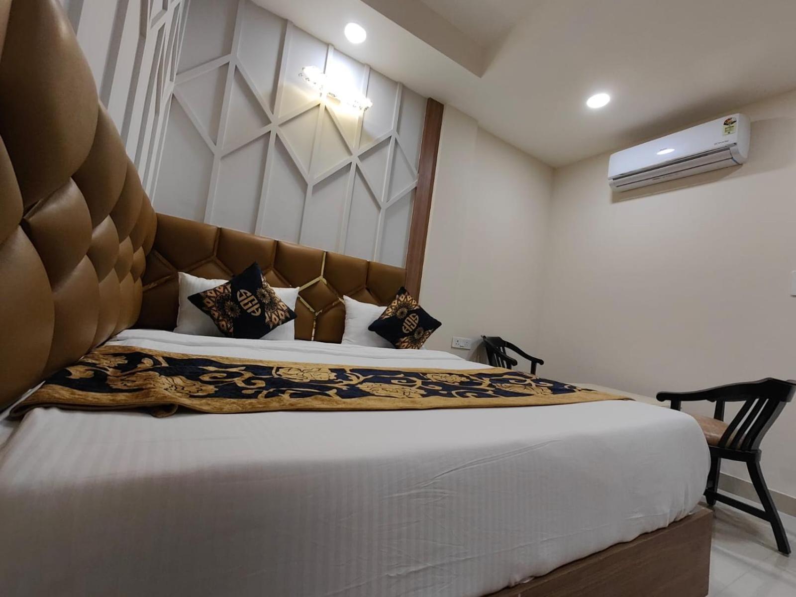 Nova Suites-delhi Airocity 5* New Delhi