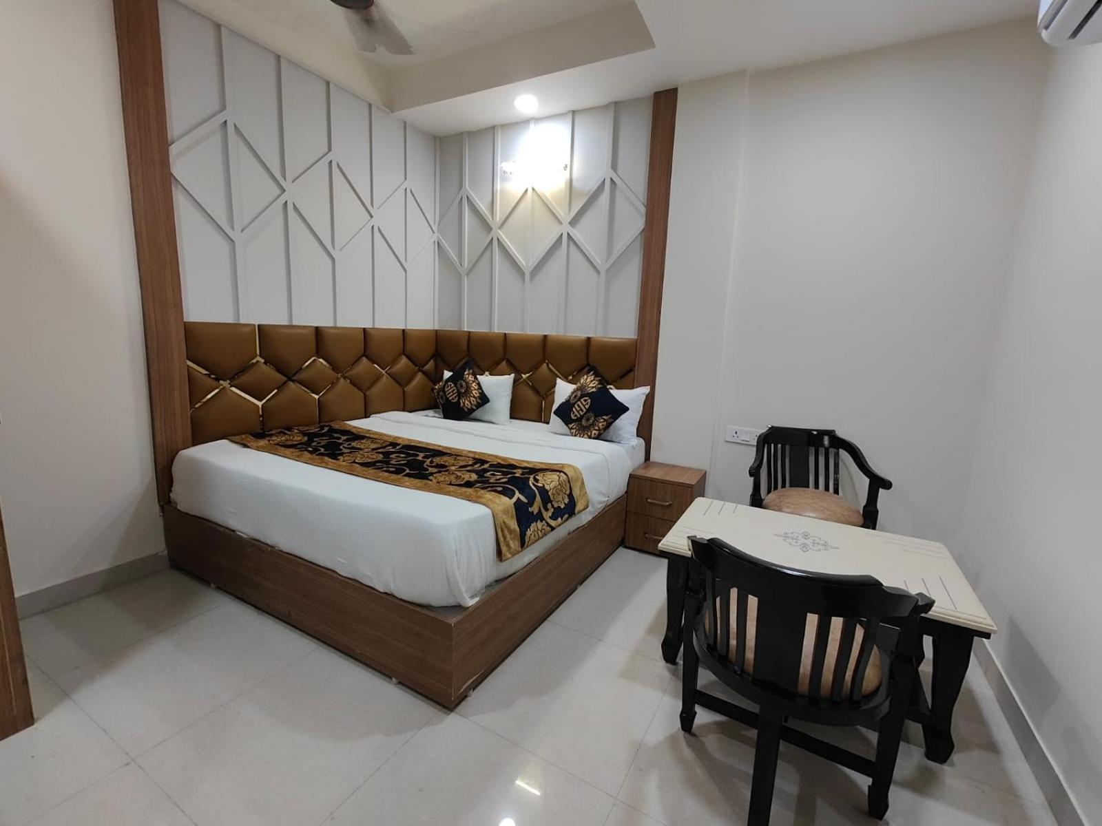 Nova Suites-delhi Airocity