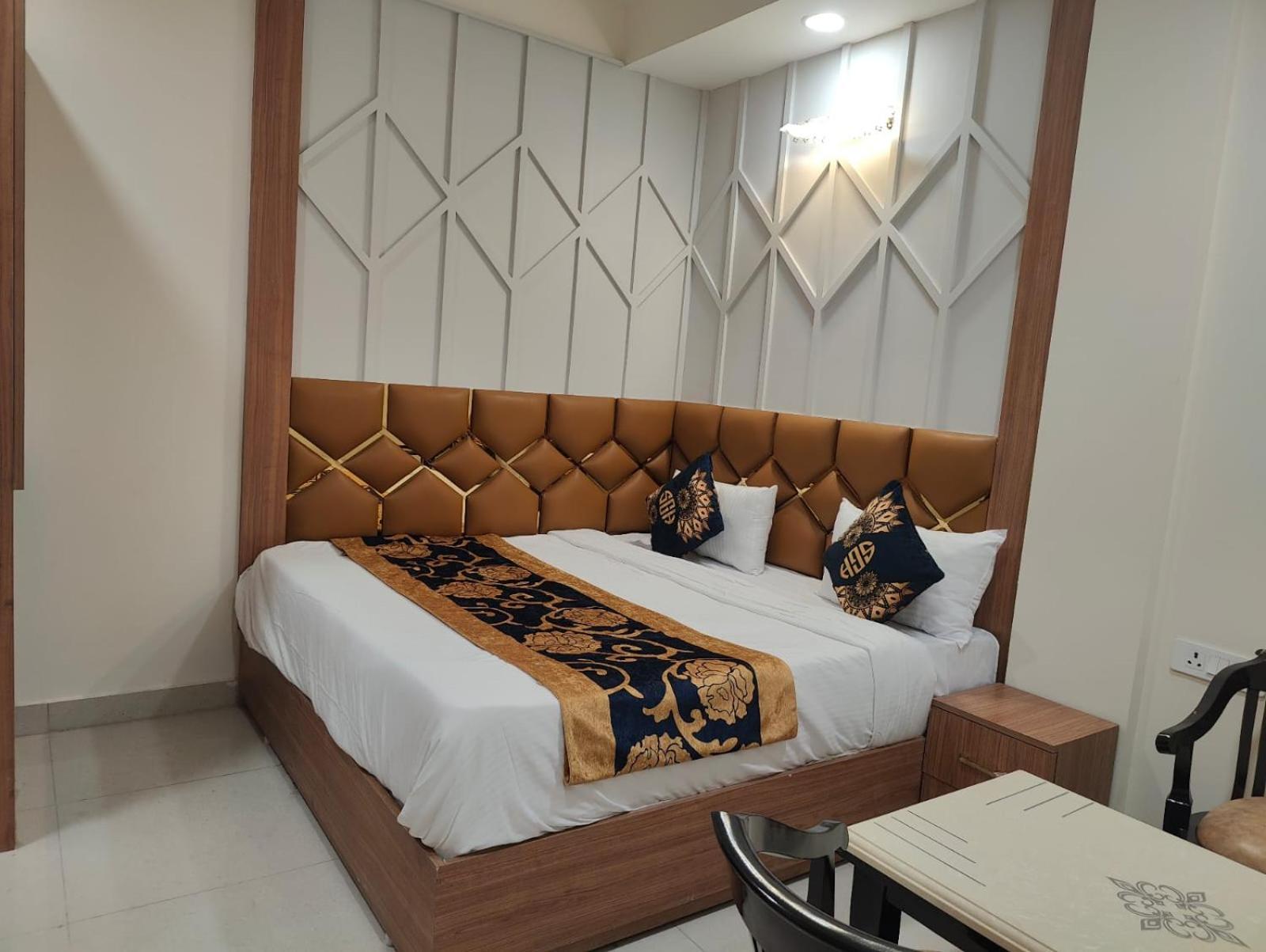 Hotel Nova Suites-delhi Airocity New Delhi