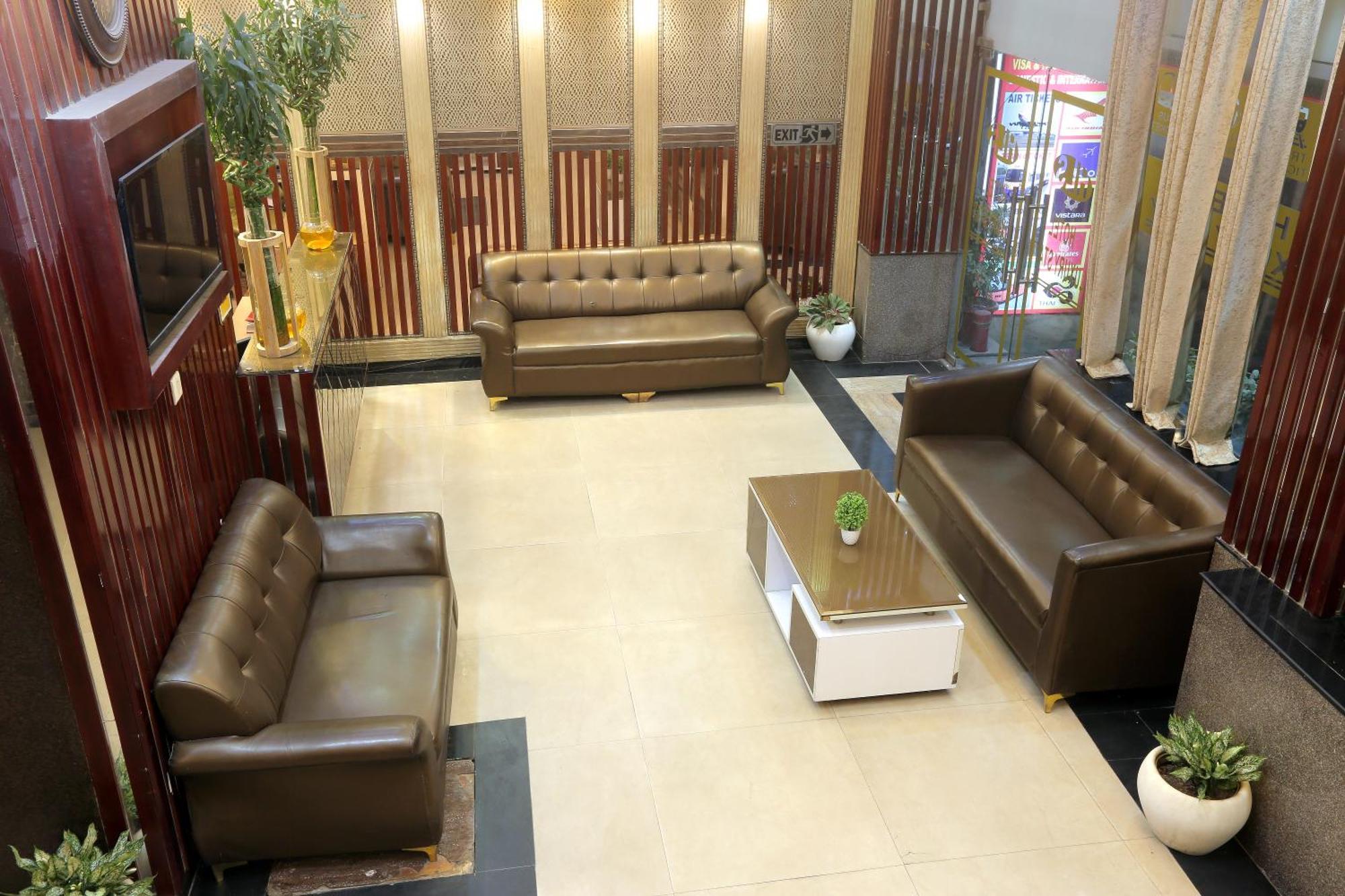 Luxury Near Delhi International Airport