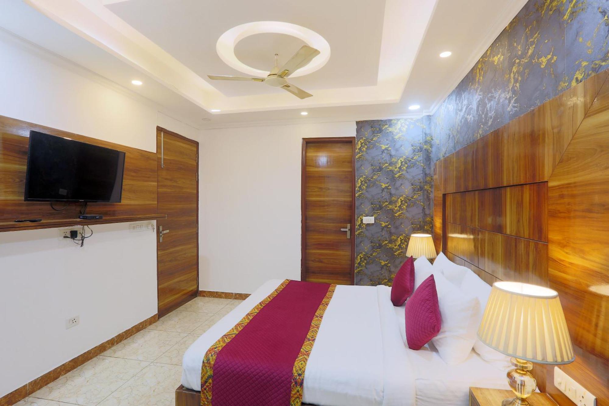 Luxury Near Delhi International Airport