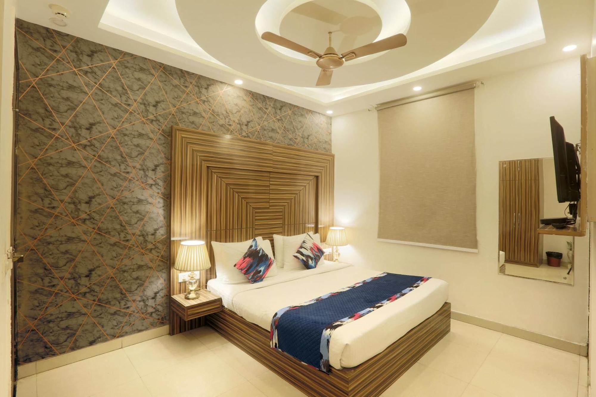 Hotel Luxury Near Delhi International Airport Nova Deli