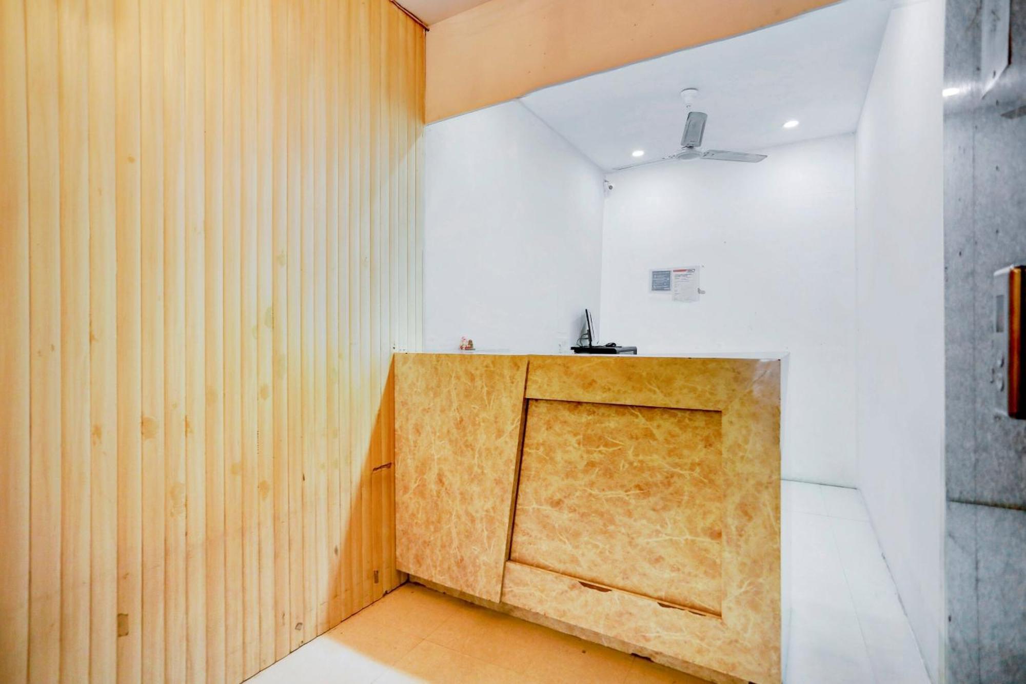 Hotel Townhouse Rivasa Regency 4*
