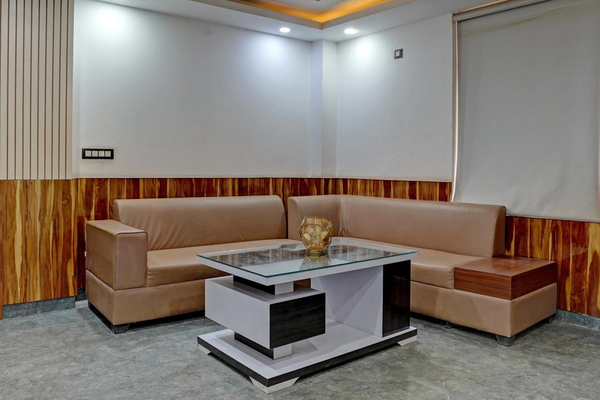 Ds Mount Near Igi Airport Delhi Hotel