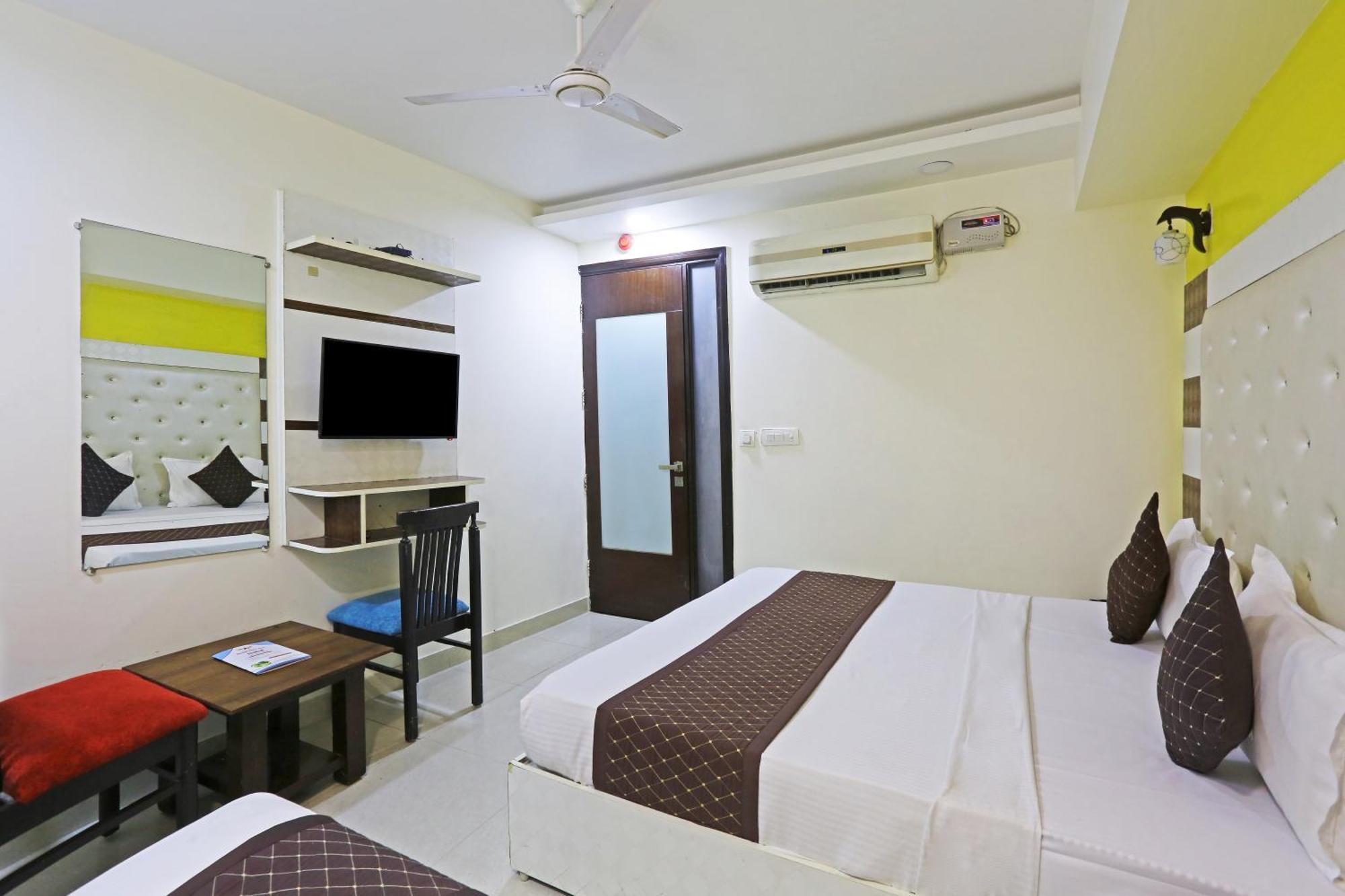 Star Inn-near Delhi Airport Hotel New Delhi