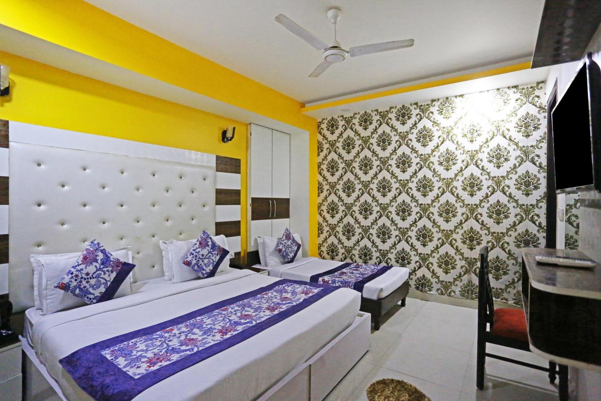 Star Inn-near Delhi Airport Hotel New Delhi