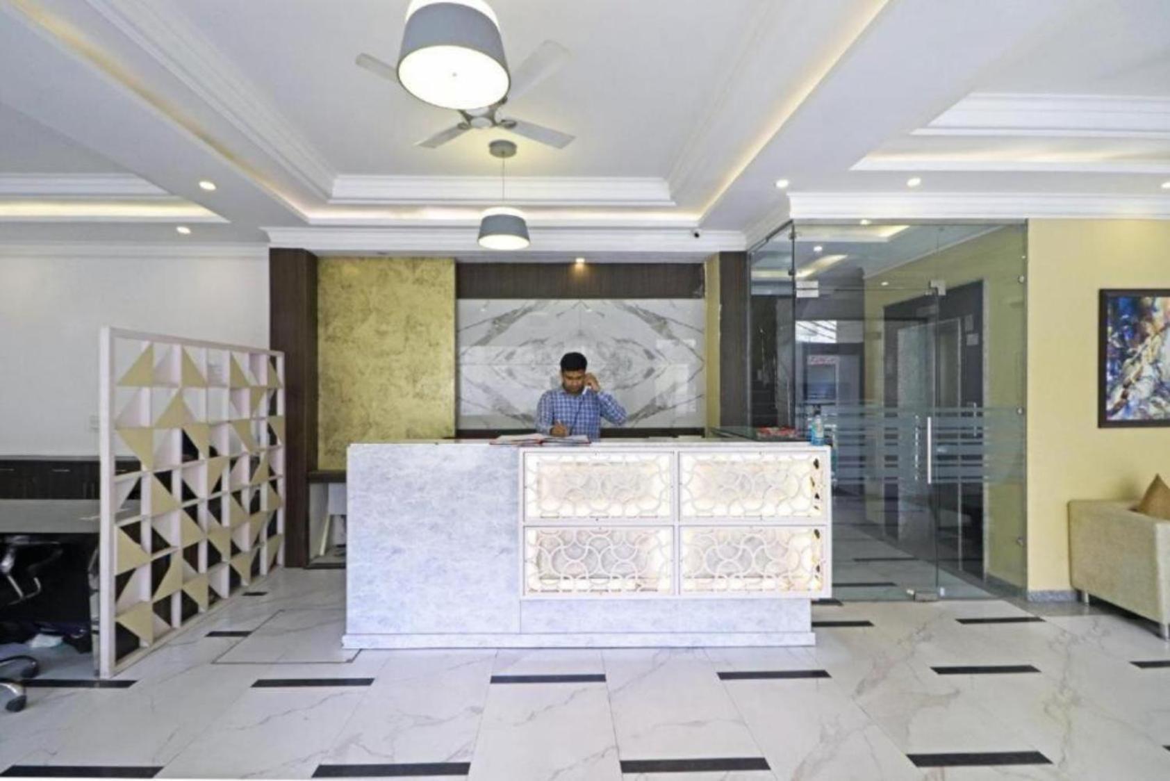 Hotel The Almora International -with Free Airport Transffer