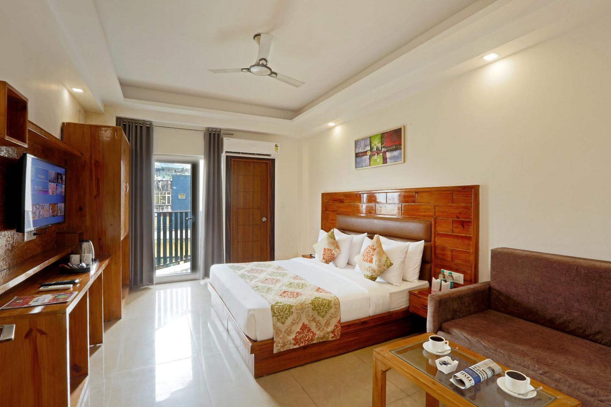 Hotel Luxury Near Igi Airport New Delhi