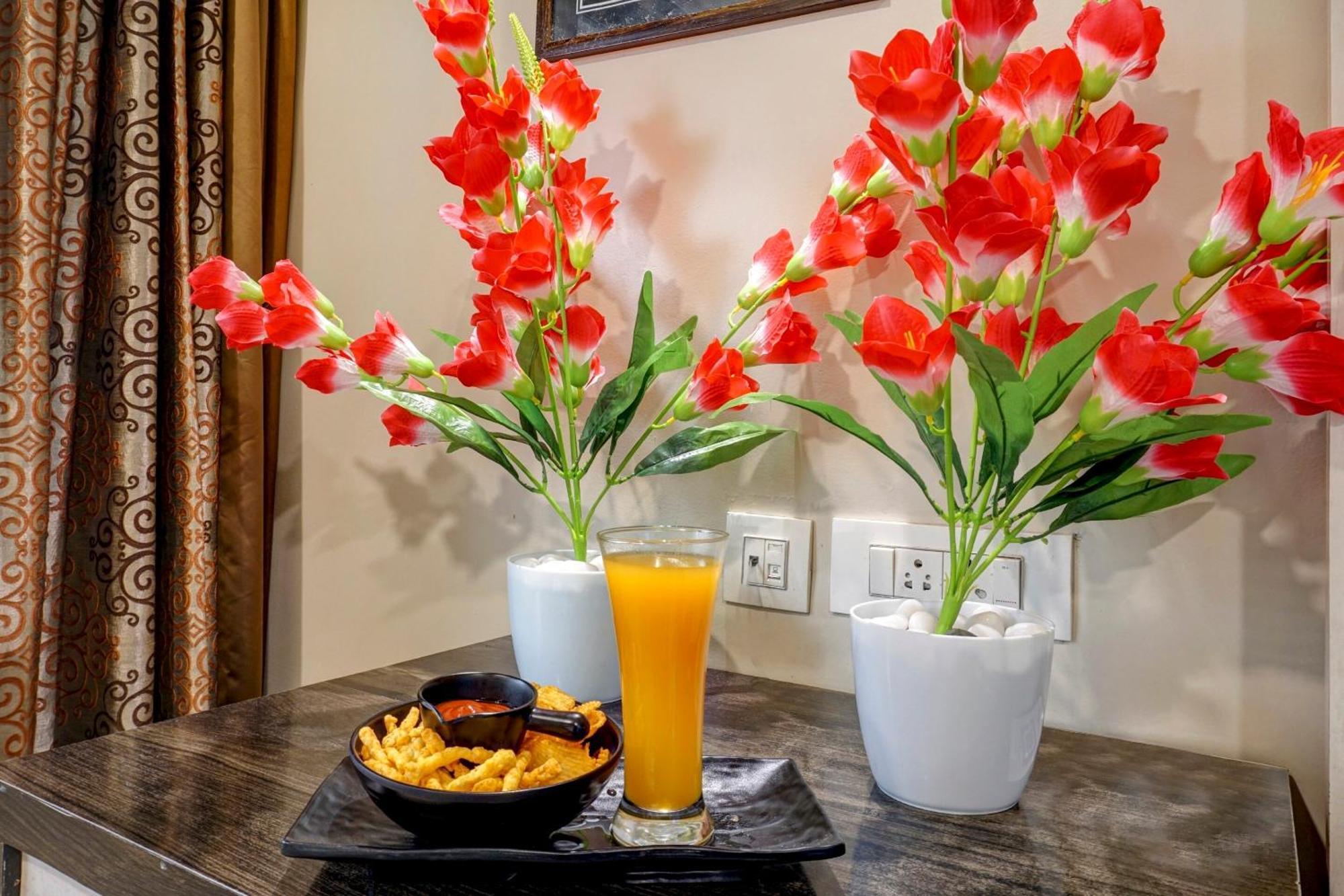 Ambs Plaza Near Igi Airport Delhi Hotel