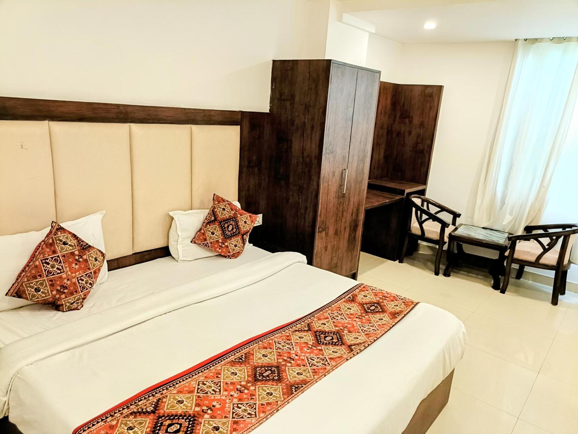 Hotel Hotej 4*